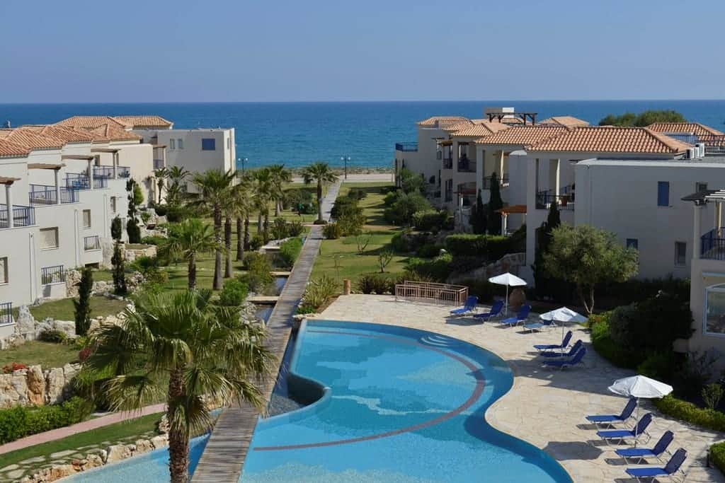 Residential complex with villas and apartments on the coast of Crete 1