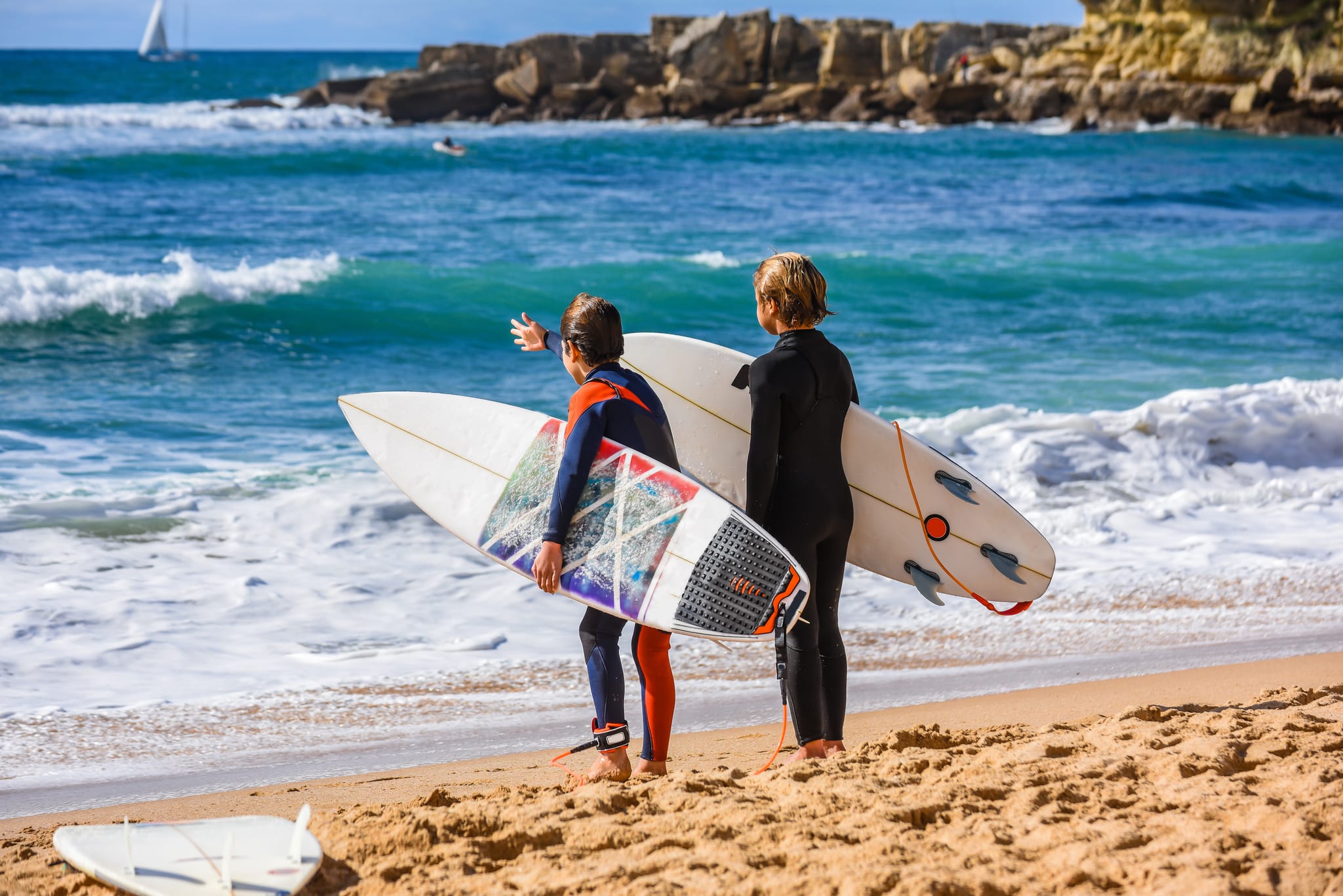 Portugal Golden Visa for Australians: surfing in Portugal