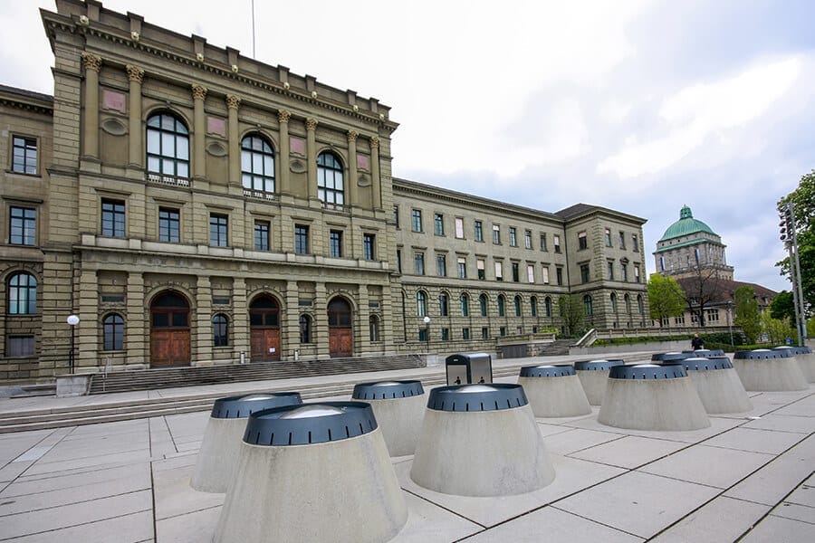 Residence permit in Switzerland for students. Zurich