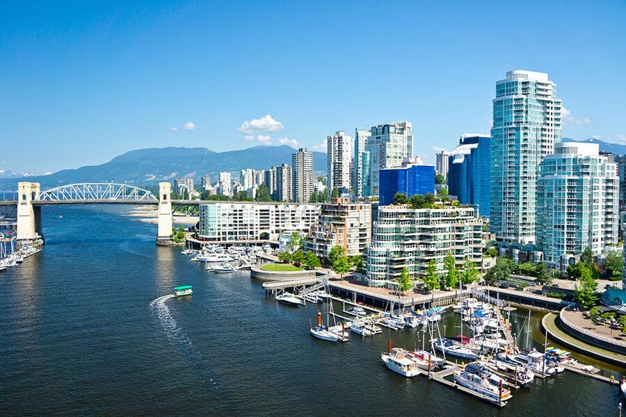 Second passport by investment for Ukrainian citizens: Vancouver, Canada