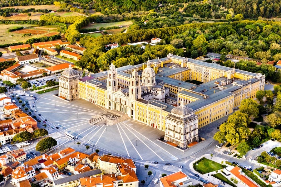 Benefits of living in Portugal - Palácio Nacional de Mafra